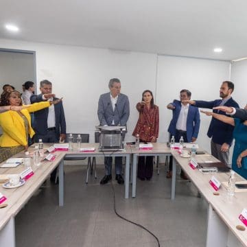 Pepe Chedraui y MariElise instalaron Junta Directiva del Sistema Municipal DIF 2024 -2027