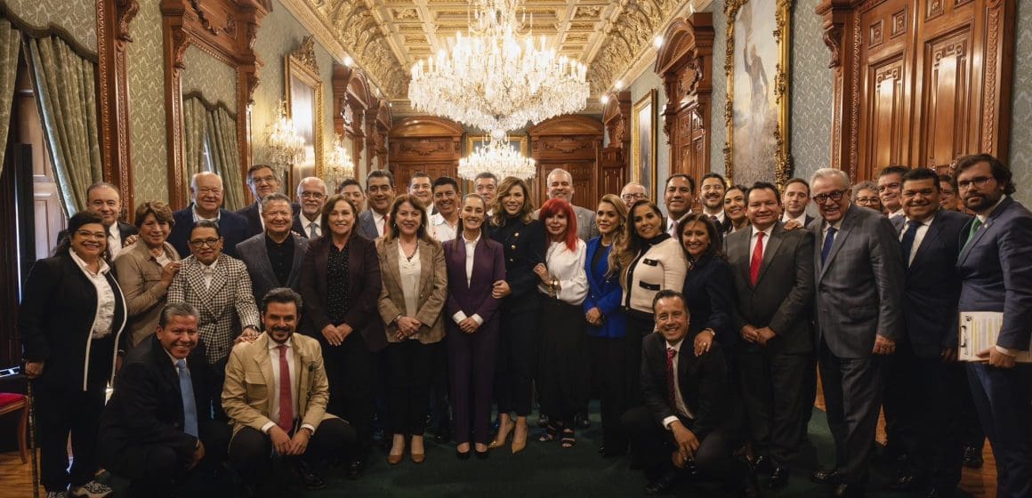 Claudia Sheinbaum se reúne con gobernadores para fortalecer el IMSS-Bienestar