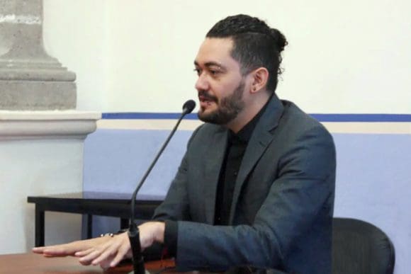 Egresado del Doctorado en Filosofía de la BUAP gana el Premio Nacional de Tesis