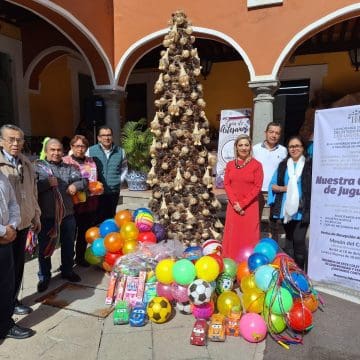 Invita Voluntariado del Congreso del Estado a donar juguetes