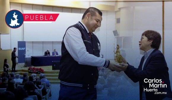 Alejandro Armenta, primer gobernador con formación en administración pública, egresado de la BUAP