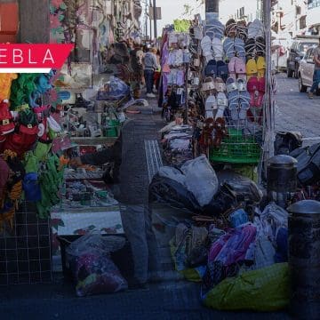 Buscan reducir un 50% de ambulantes en el Centro Histórico de Puebla