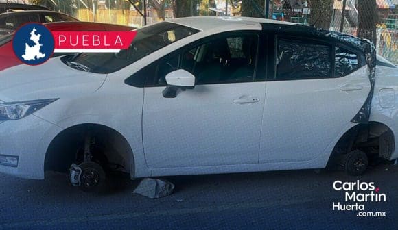 Roban llantas y dan cristalazo a vehículo en estacionamiento del Centro Escolar Morelos