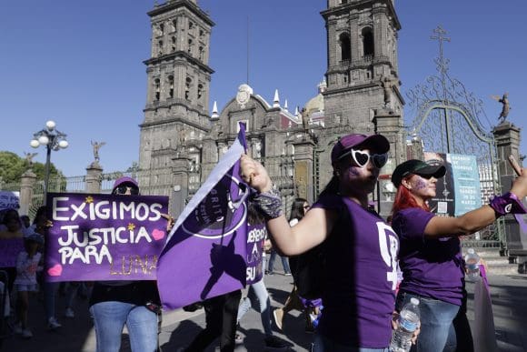 8M . MARCHA Con el lema “No llegamos todas” colectivos feministas anuncian marcha el 8M en Puebla
