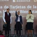 Sheinbaum entrega tarjetas de la Pensión Mujeres Bienestar en Huauchinango