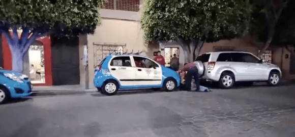 Portada Hombre golpea a su pareja para quitarle a su bebé en Tehuacán; fue detenido CMH Hombre golpea a su pareja para quitarle a su bebé en Tehuacán; fue detenido