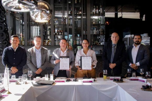 Portada San Andrés Cholula impulsa el desarrollo económico con alianza con CANACO Puebla CMH San Andrés Cholula impulsa el desarrollo económico con alianza con CANACO Puebla