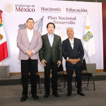 Puebla se convertirá en el Silicon Valley del centro del país: Alejandro Armenta