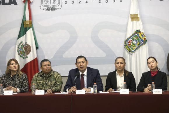 Casas Violeta darán protección plena a mujeres en Puebla: Alejandro Armenta
