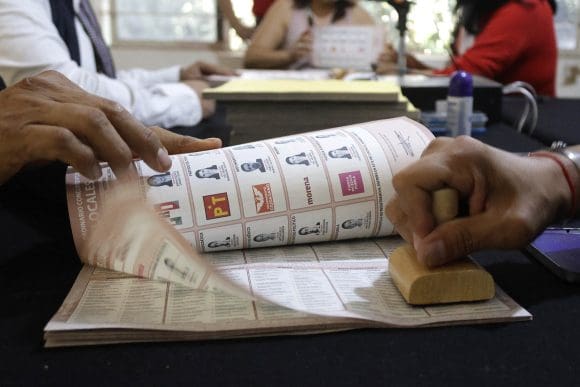 IEE de Puebla distribuirá 371.7 millones de pesos a partidos políticos en 2026