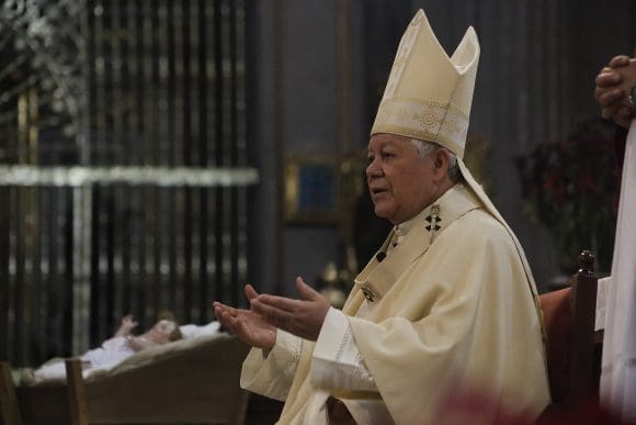 Arzobispo de Puebla invitó a los feligreses a mantener vivo el espíritu de la fe