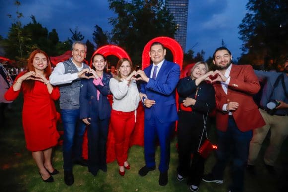 Trabajemos con amor y respeto por las familias de Puebla: Alejandro Armenta