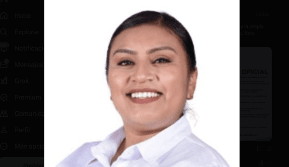 Portada Atentan contra alcaldesa de Tulcingo del Valle; intentan incendiar su camioneta CMH Atentan contra alcaldesa de Tulcingo del Valle; intentan incendiar su camioneta