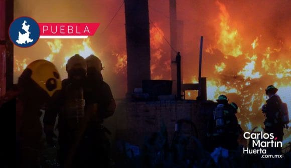 Consume incendio recicladora en la carretera a San Miguel Canoa