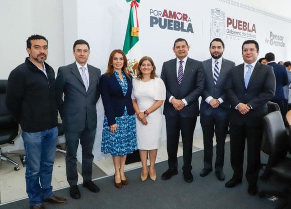 Armenta impulsa la producción de chips en Puebla: Un paso hacia el Silicon Valley del sur-sureste de México