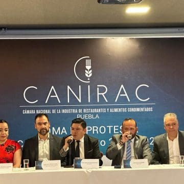 Juan José Sánchez asume presidencia de Canirac Puebla para el periodo 2025-2026