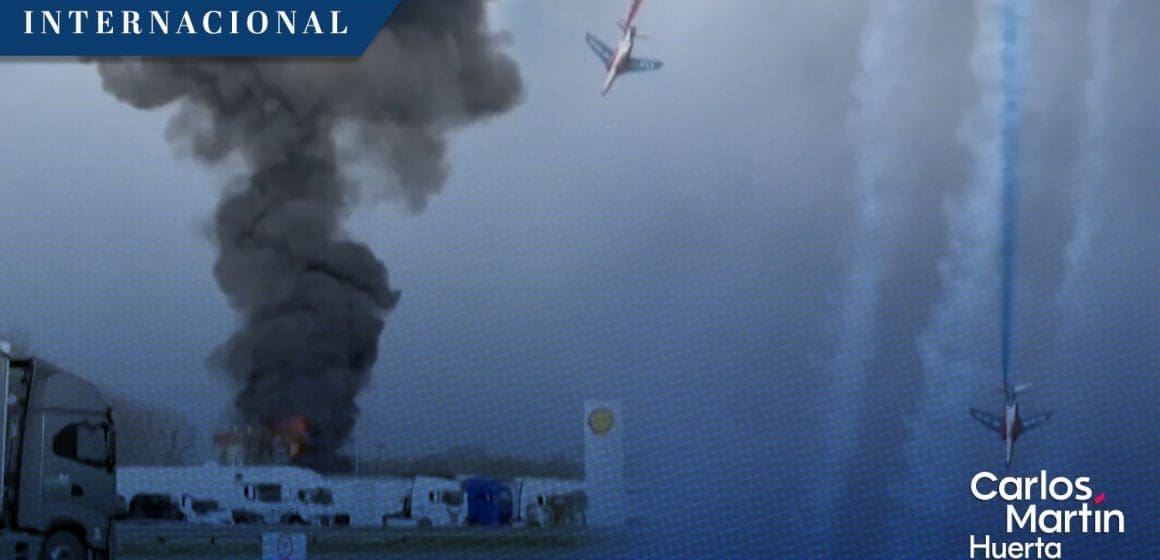 Chocan dos aviones de la Patrulla de Francia; pilotos resultan ilesos
