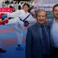 Alejandro Armenta rinde homenaje a Shihan Koichi Choda Watanabe; maestro de karate en Puebla