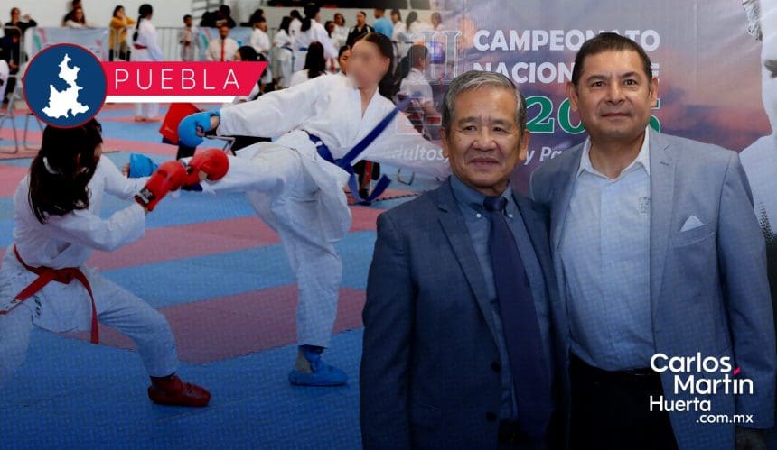 Alejandro Armenta rinde homenaje a Shihan Koichi Choda Watanabe; maestro de karate en Puebla