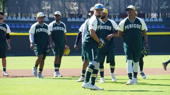 Los Pericos completaron su primer día de Pretemporada en el Hermanos Serdán