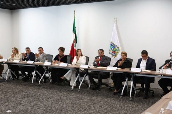 Instalan Comisión para el Bicentenario de la Constitución de Puebla: reparan actividades culturales y académicas 