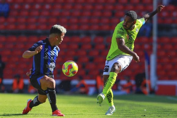 Querétaro rompe su mala racha y vence 2-0 a Puebla en el estadio Corregidora