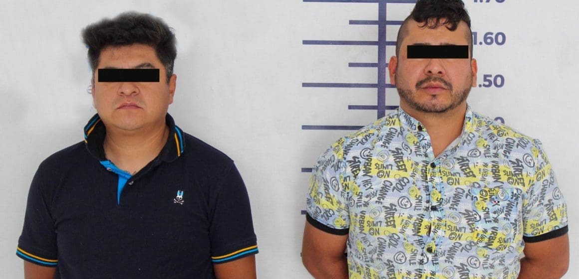 Detienen a dos hombres por robo y secuestro en operativo coordinado en San Andrés Cholula