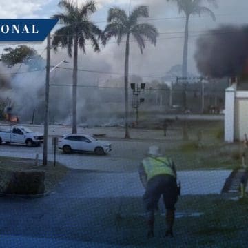 Avioneta se estrella cerca de autopista en Boca Ratón, Florida