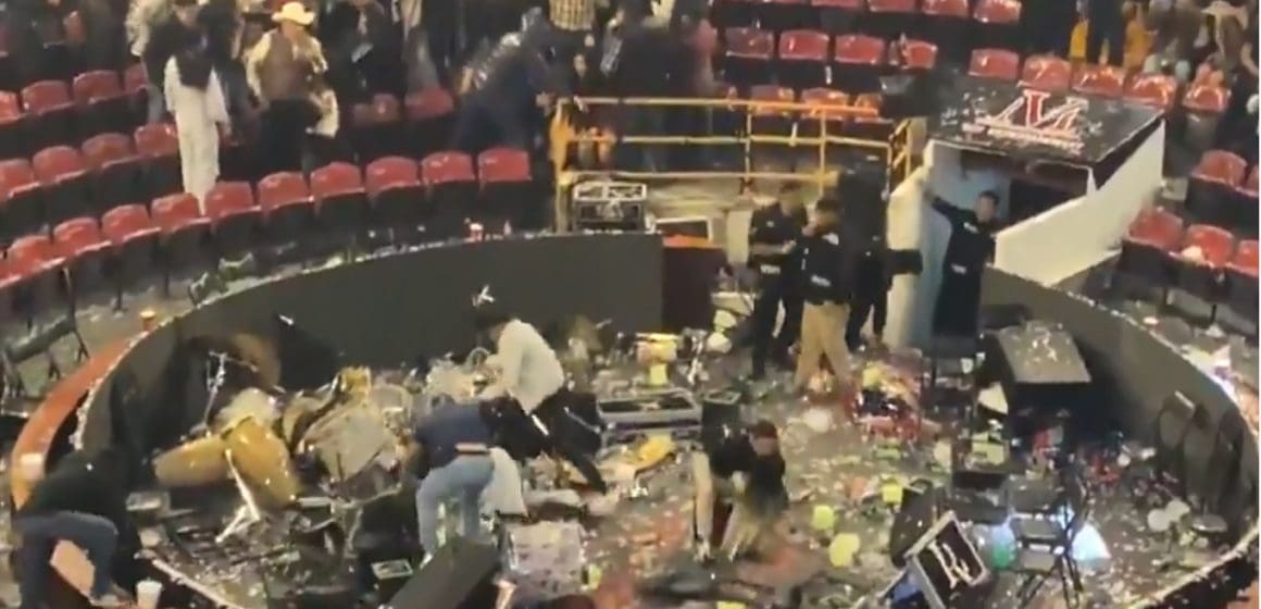 Concierto de Luis R. Conriquez termina en disturbios por dejar de cantar corridos
