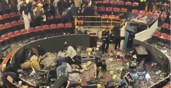 Concierto de Luis R. Conriquez termina en disturbios por dejar de cantar corridos