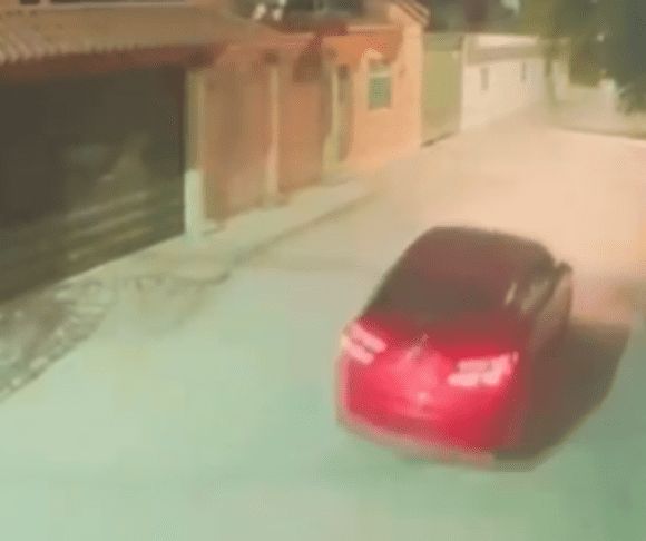 Sujetos armados asaltan domicilio en San Francisco Totimehuacán, Puebla