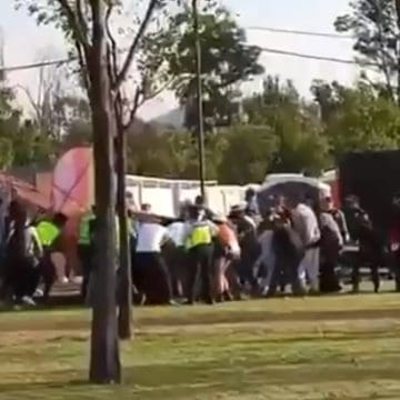 Mueren dos personas tras colapso de estructura en festival AXE Ceremonia