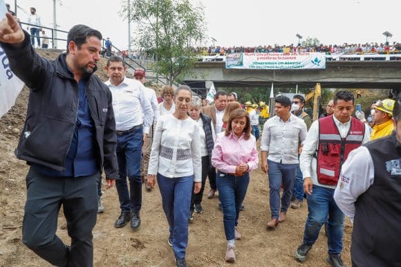 Omar Muñoz presente en la gira del proyecto de saneamiento del Río Atoyac Omar Muñoz presente en la gira del proyecto de saneamiento del Río Atoyac