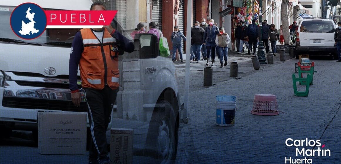 Operativo contra franeleros en el Centro Histórico; retiran objetos para apartar lugares