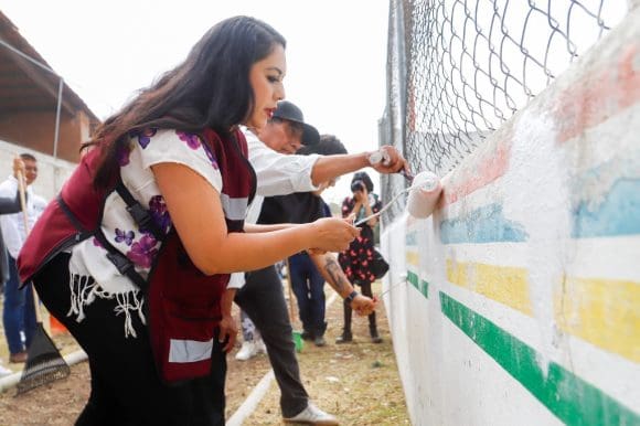 Tonantzin Fernández fortalece la participación ciudadana con faenas comunitarias en juntas auxiliares de Cholula