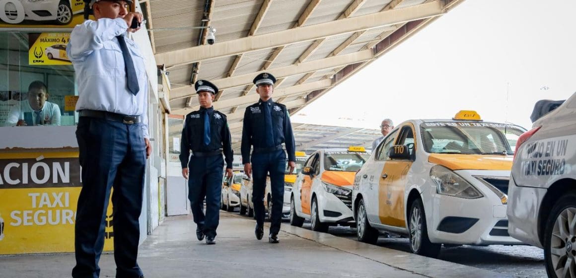 Refuerza Policía Auxiliar vigilancia en Centrales de Autobuses durante operativo “Vacaciones Seguras”
