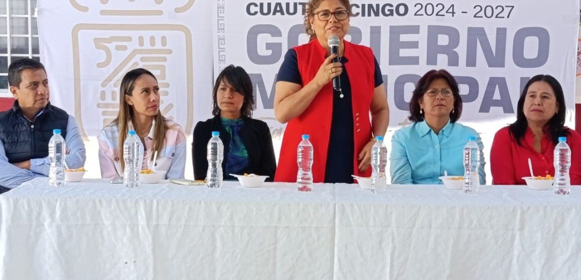 Entrega Tere Alfaro obras de mejoramiento en el CAIC de San Cristóbal Tulcingo