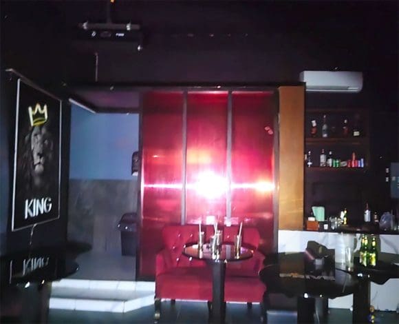 Rescatan a 16 mujeres víctimas de trata en un bar  en Cancún