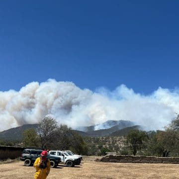 Continúa gobierno del estado de Puebla trabajos de combate de incendios forestales