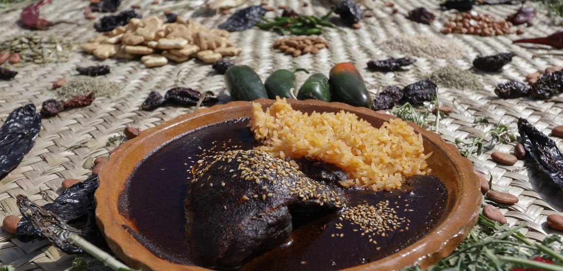 “Sabores del 5 de Mayo”: Una celebración al mole en Puebla