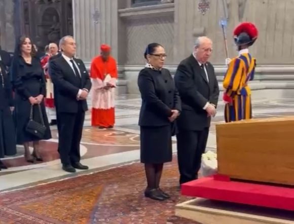 México despide al Papa Francisco en emotiva ceremonia en el Vaticano