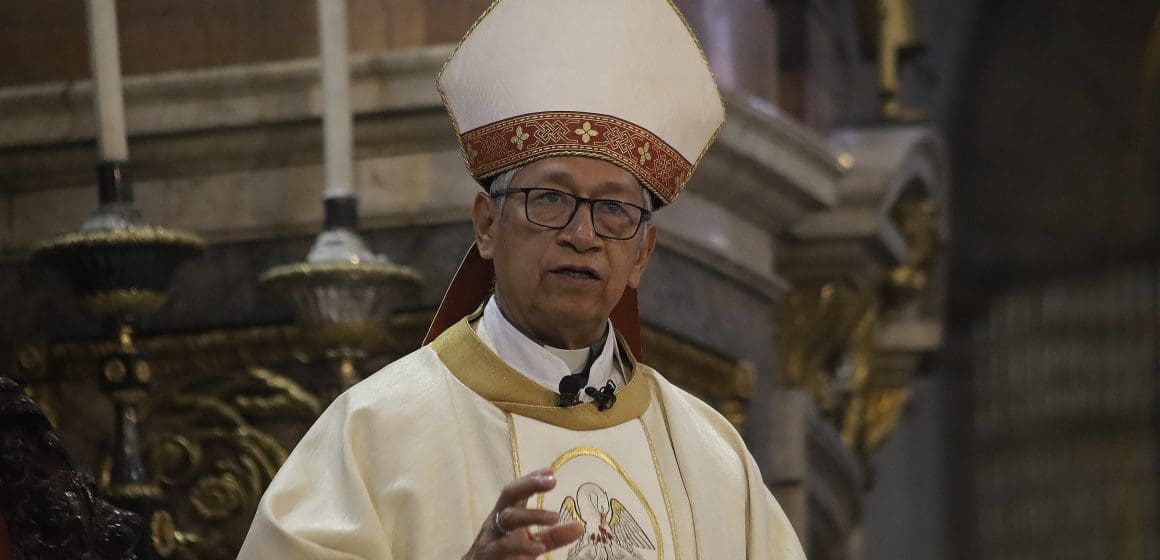 Misa del Señor de la Misericordia: Oraciones por Diana Huerta y la Paz Mundial
