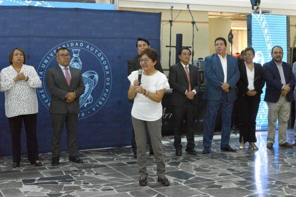 BUAP celebra el Día del Maestro con incremento del 15% en bonos para docentes