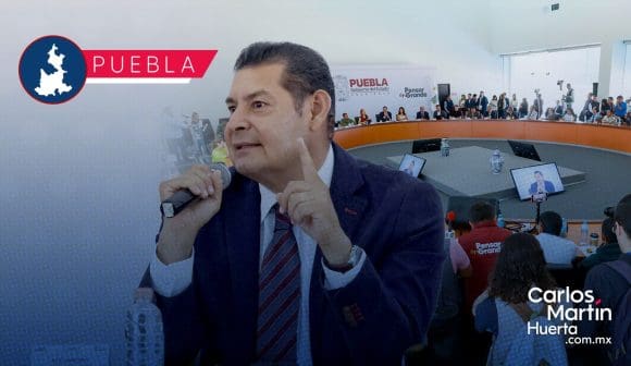 Portada Mega obras, no mega saqueos; mega obras, no mega deudas Armenta CMH “Mega obras, no mega saqueos; mega obras, no mega deudas”: Armenta