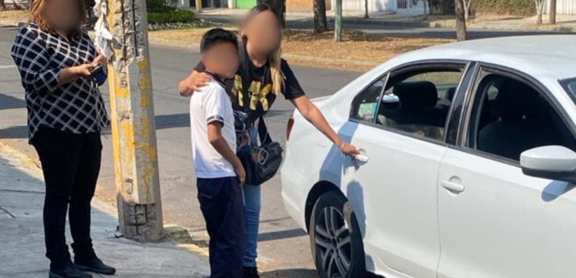 Localizan con vida a menor desaparecido en Puebla