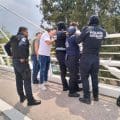 Policía auxiliar de Puebla evita tragedia en el Parque del Arte