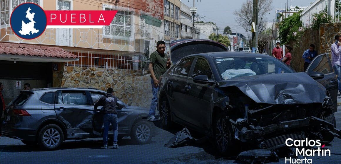 Así fue el aparatoso accidente en la 27 Poniente y 9 Sur; alguien se pasó el alto