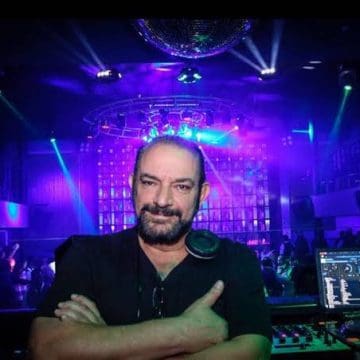 Murió Edmond Bojalil, el DJ que marcó época en la vida nocturna de Puebla