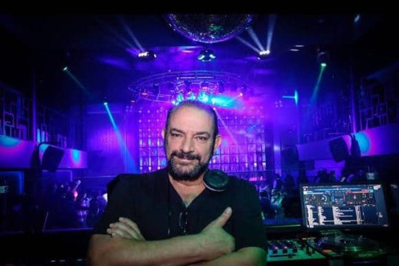 Murió Edmond Bojalil, el DJ que marcó época en la vida nocturna de Puebla