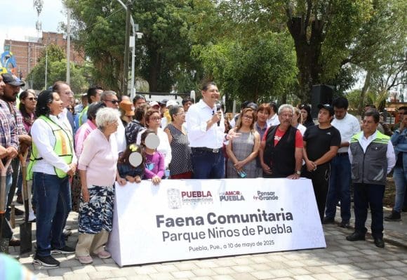 Colonos demuestran su amor a Puebla con Faena Comunitaria
